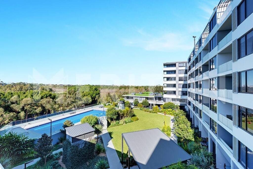 Four Bedroom Apartment With Facilities In Olympic Park Sidney Exterior foto