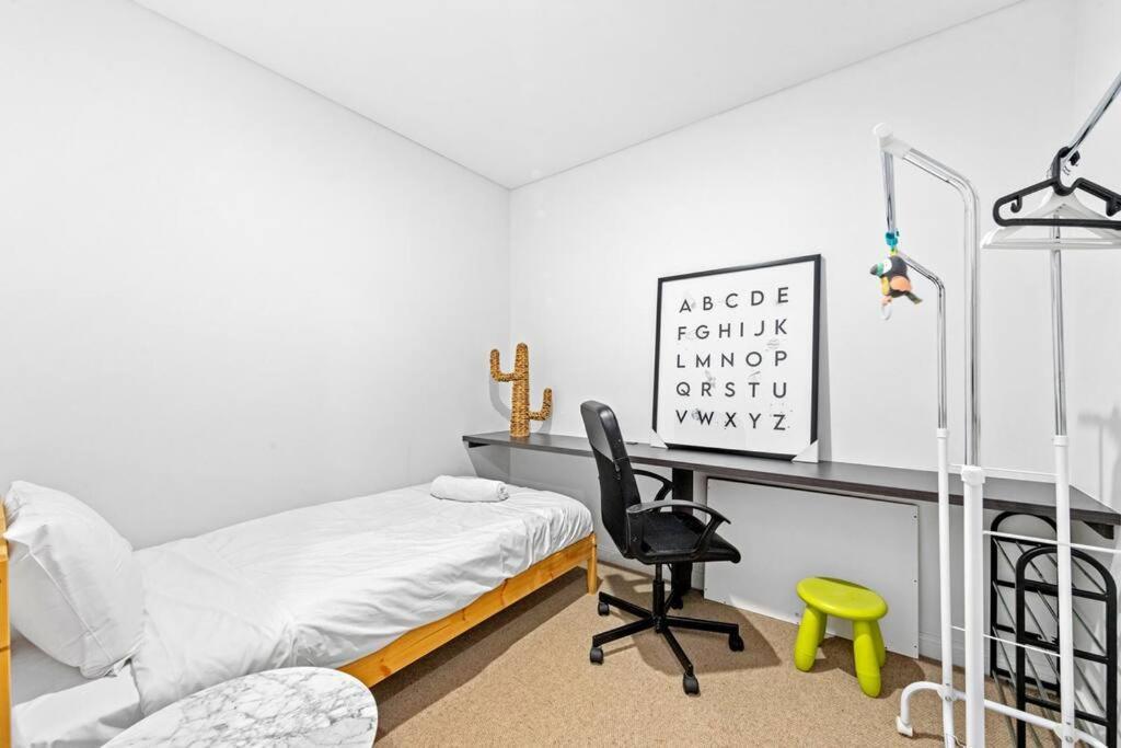 Four Bedroom Apartment With Facilities In Olympic Park Sidney Exterior foto
