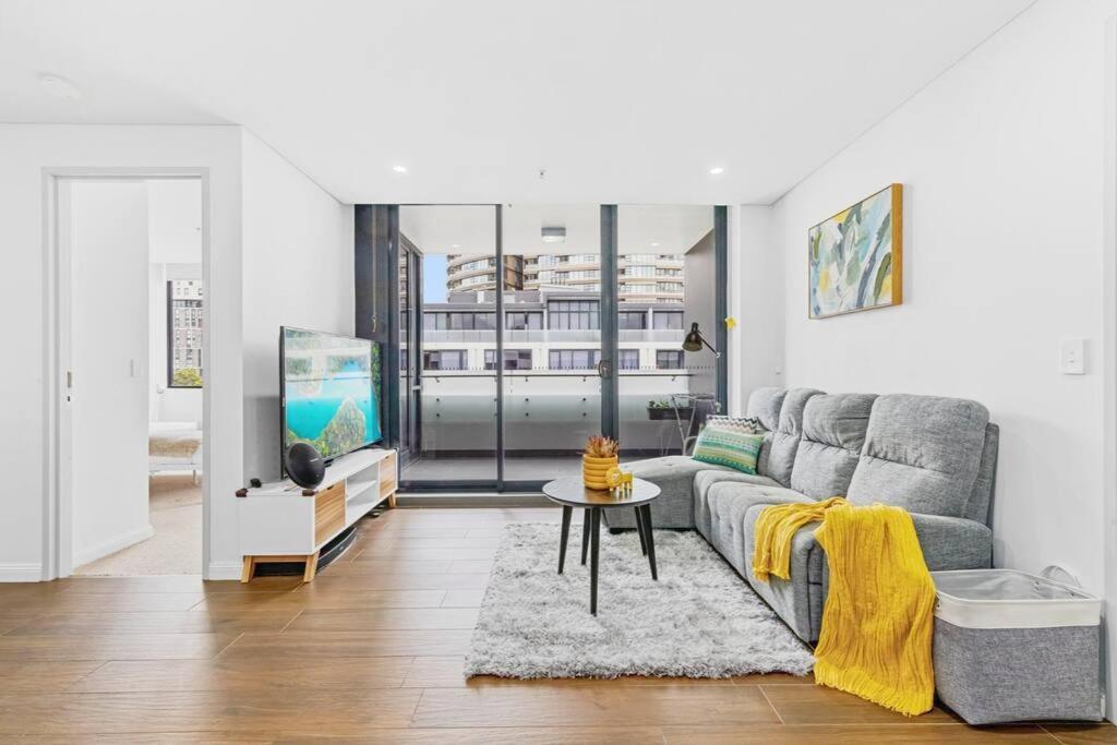 Four Bedroom Apartment With Facilities In Olympic Park Sidney Exterior foto