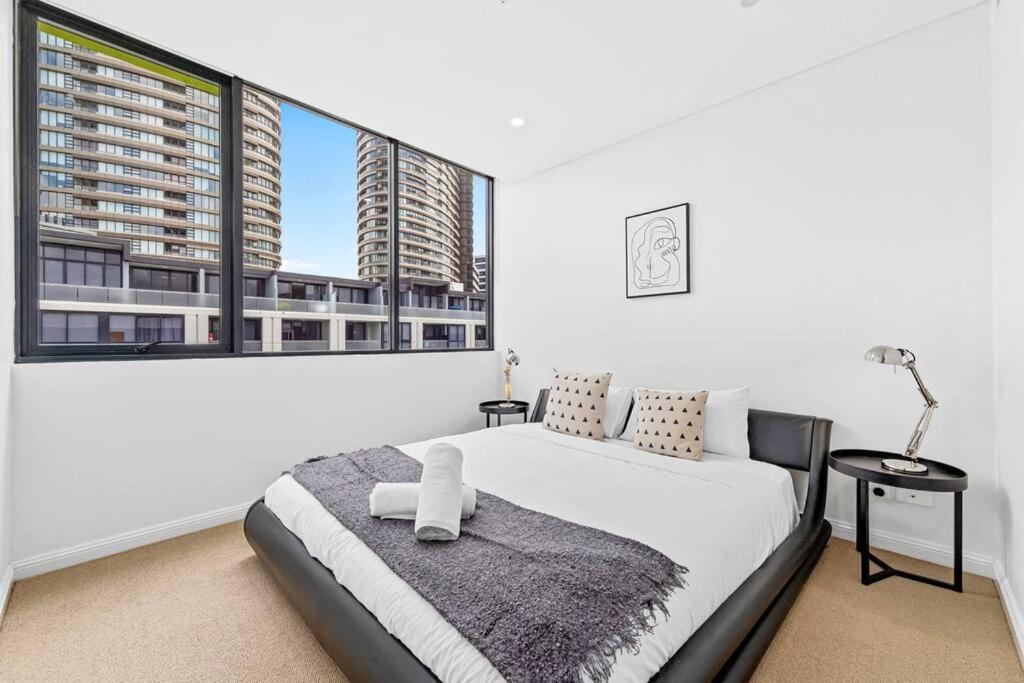 Four Bedroom Apartment With Facilities In Olympic Park Sidney Exterior foto